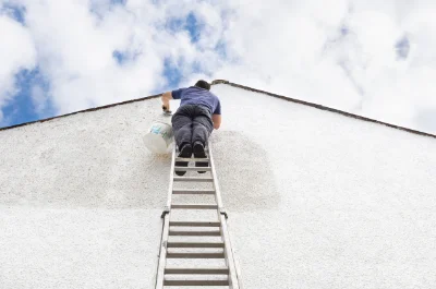 Peinture extérieure à Saint-Étienne-de-Brillouet — façades et ravalement